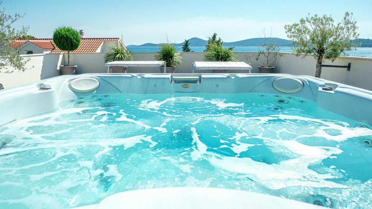 Apartments Luka ヴォディツェ エクステリア 写真